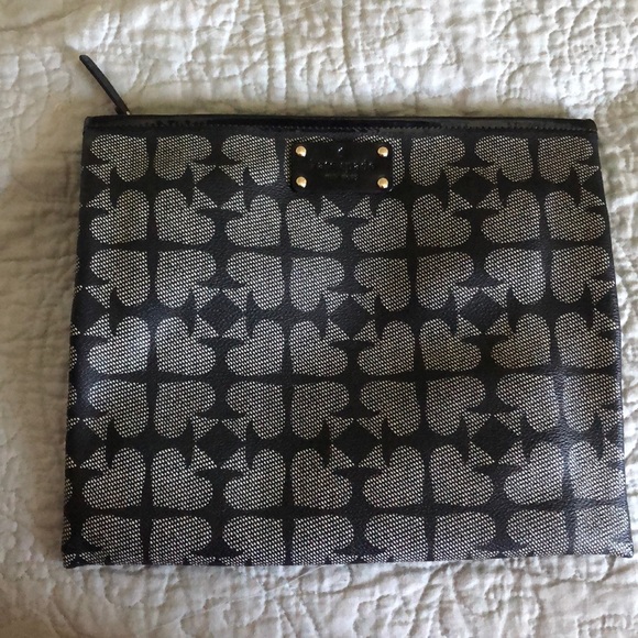 kate spade Handbags - Kate Spade Tablet/iPad Sleeve